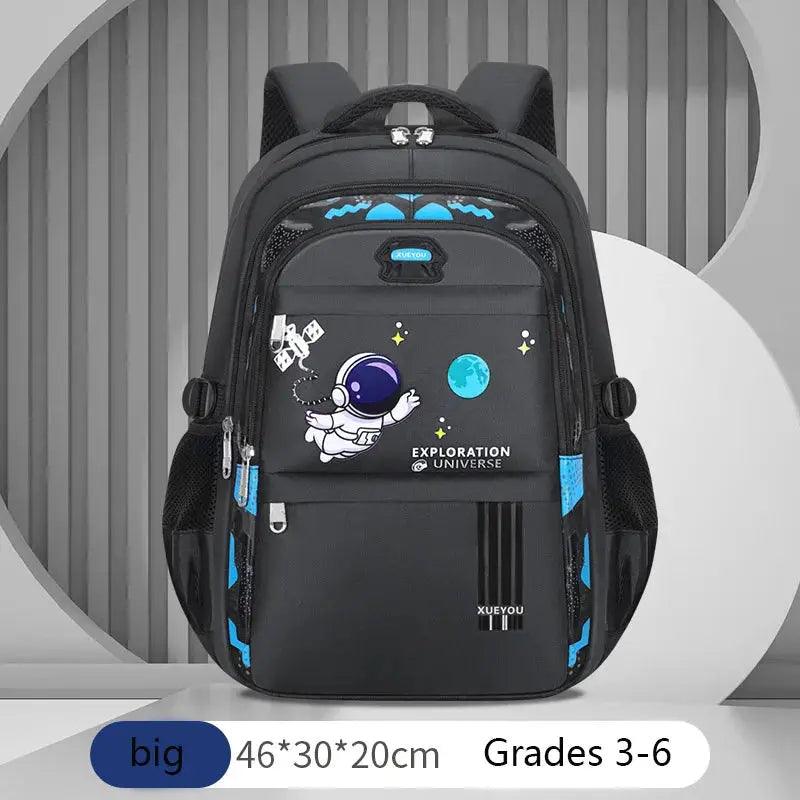 SpaceRider Onyx model of the AstroVoyager Waterproof Backpack for boys in school age of 7-13 - myHelestia