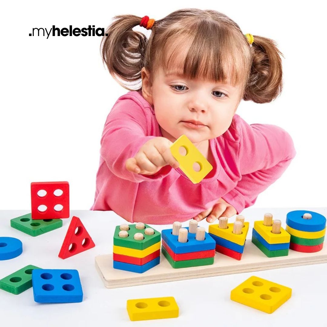 child playing with GeoShape Stacker myHelestia