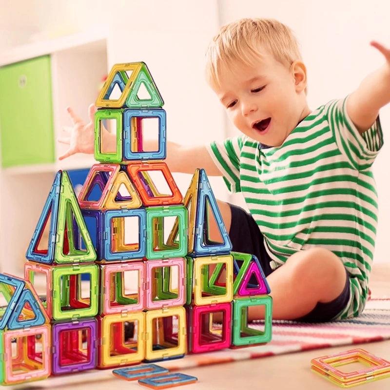 Magnetic WonderBlocks: The Ultimate Kids' Building Kit myHelestia