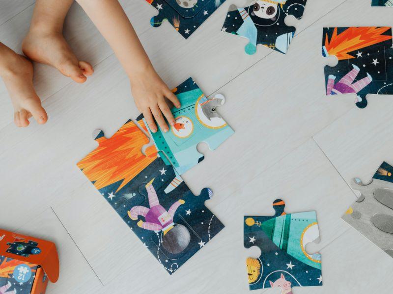 myHelestia Space-Themed Puzzle Toys for Kids - Engaging Educational Play for Cognitive Development and Focus.