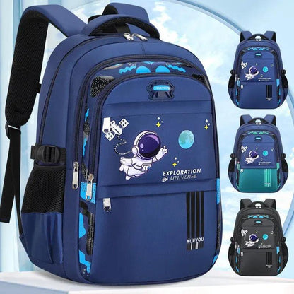 Options of the AstroVoyager Waterproof Backpack for boys in school age of 7-13 - myHelestia